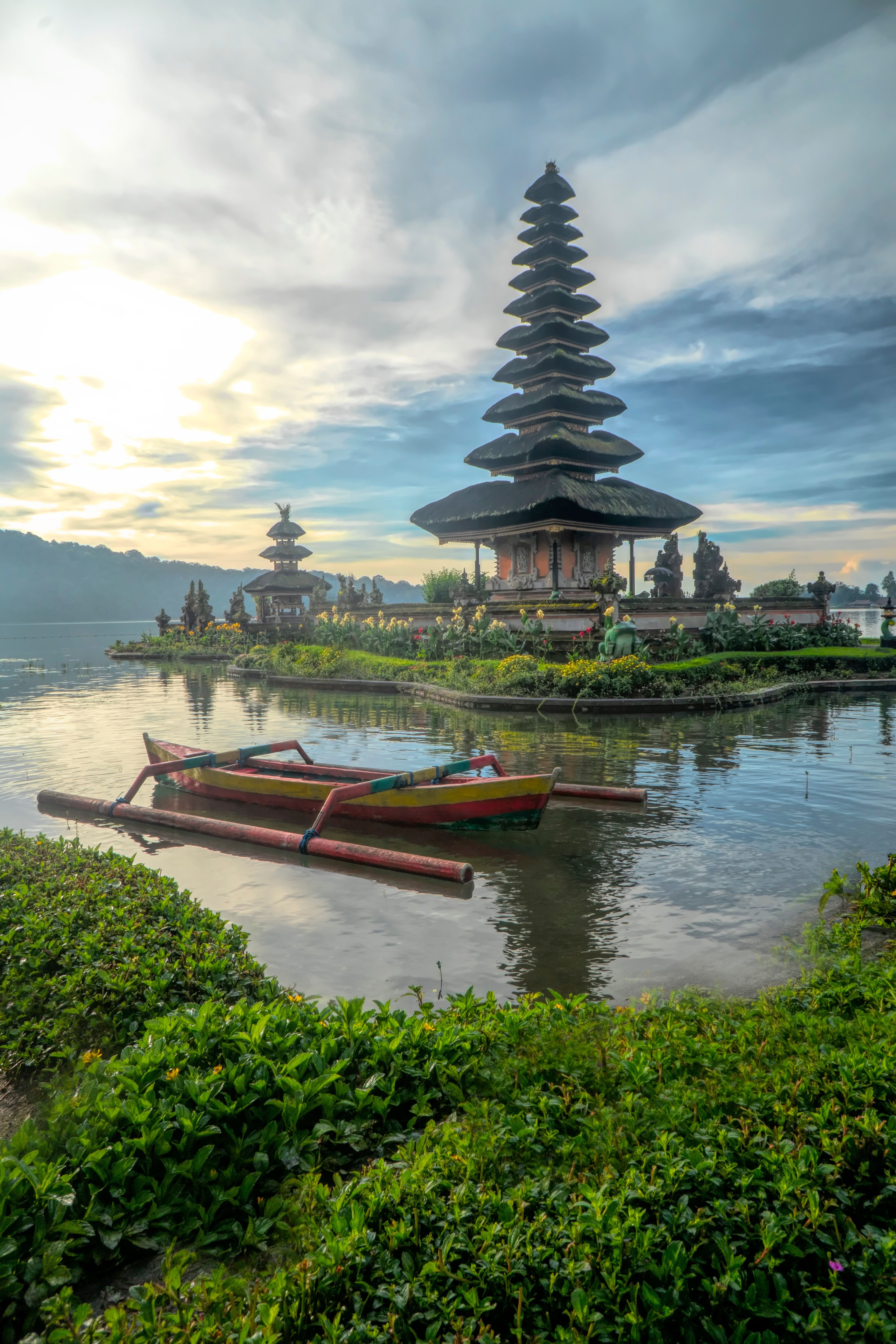 Digital Nomad Life: Best Destinations for Remote Work in 2024