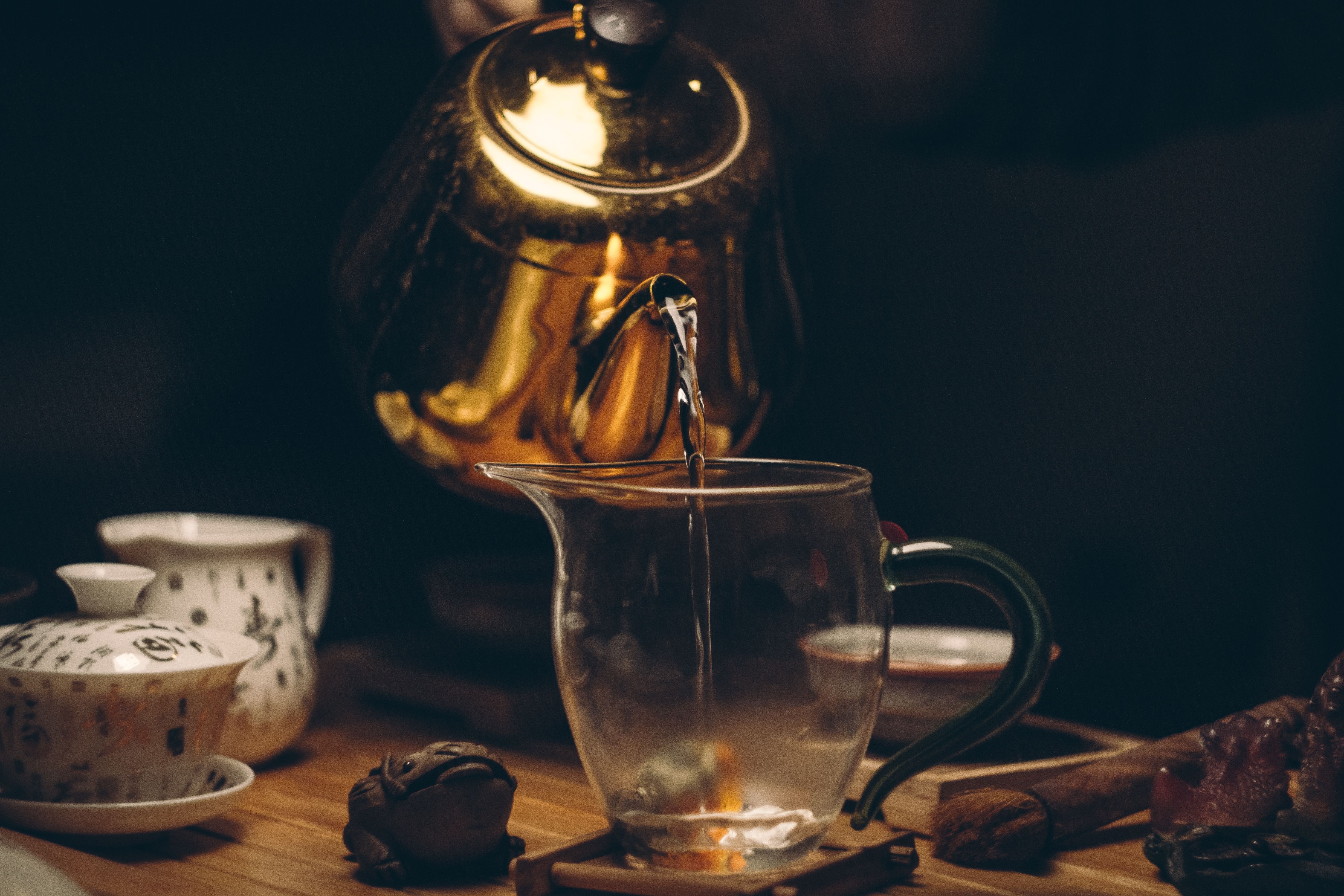 The Remarkable Benefits of Drinking Warm Water in the Morning