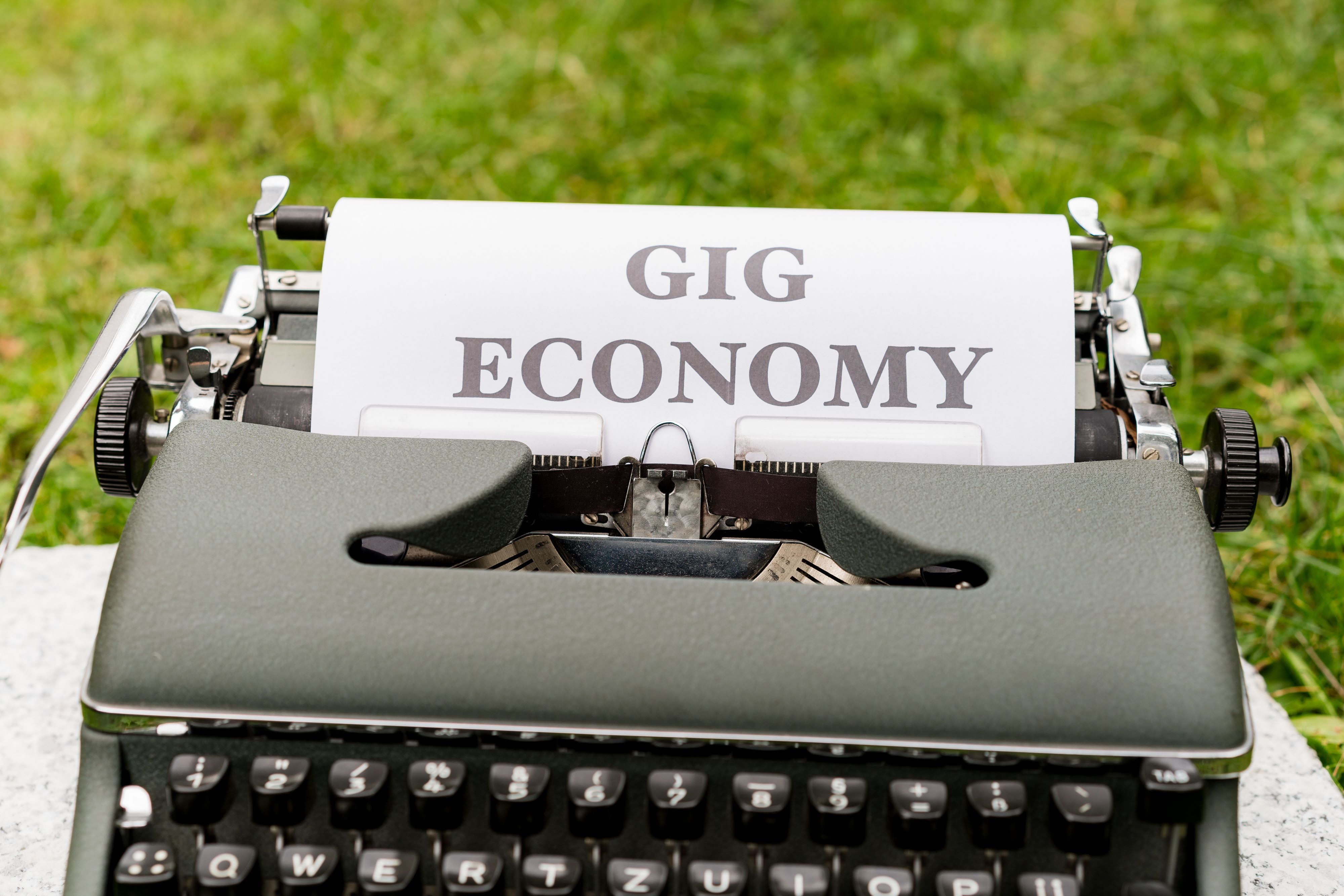 Exploring the Gig Economy: A Modern Work Revolution