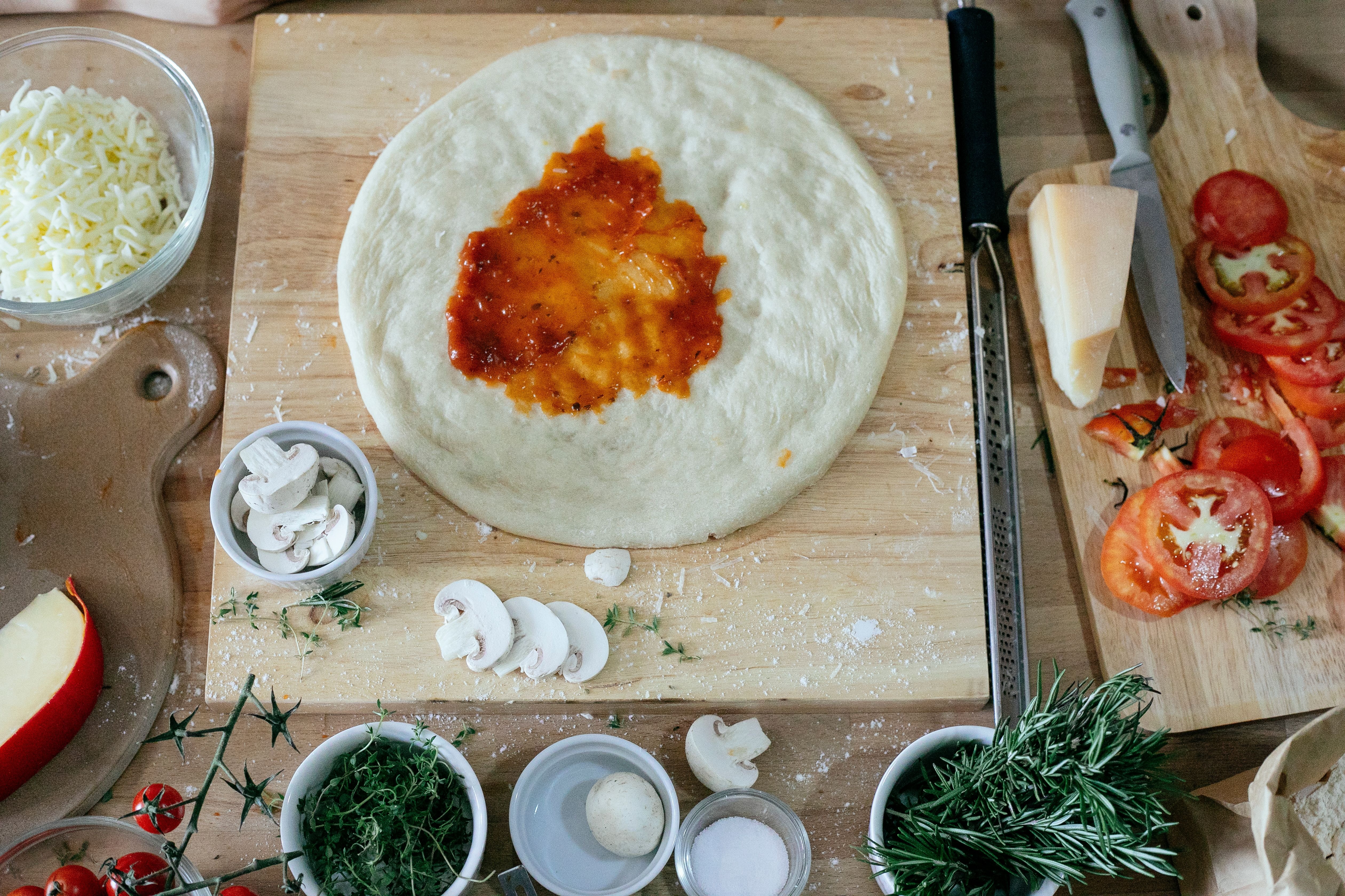 Crafting the Ultimate Homemade Pizza Dough: A Step-by-Step Guide