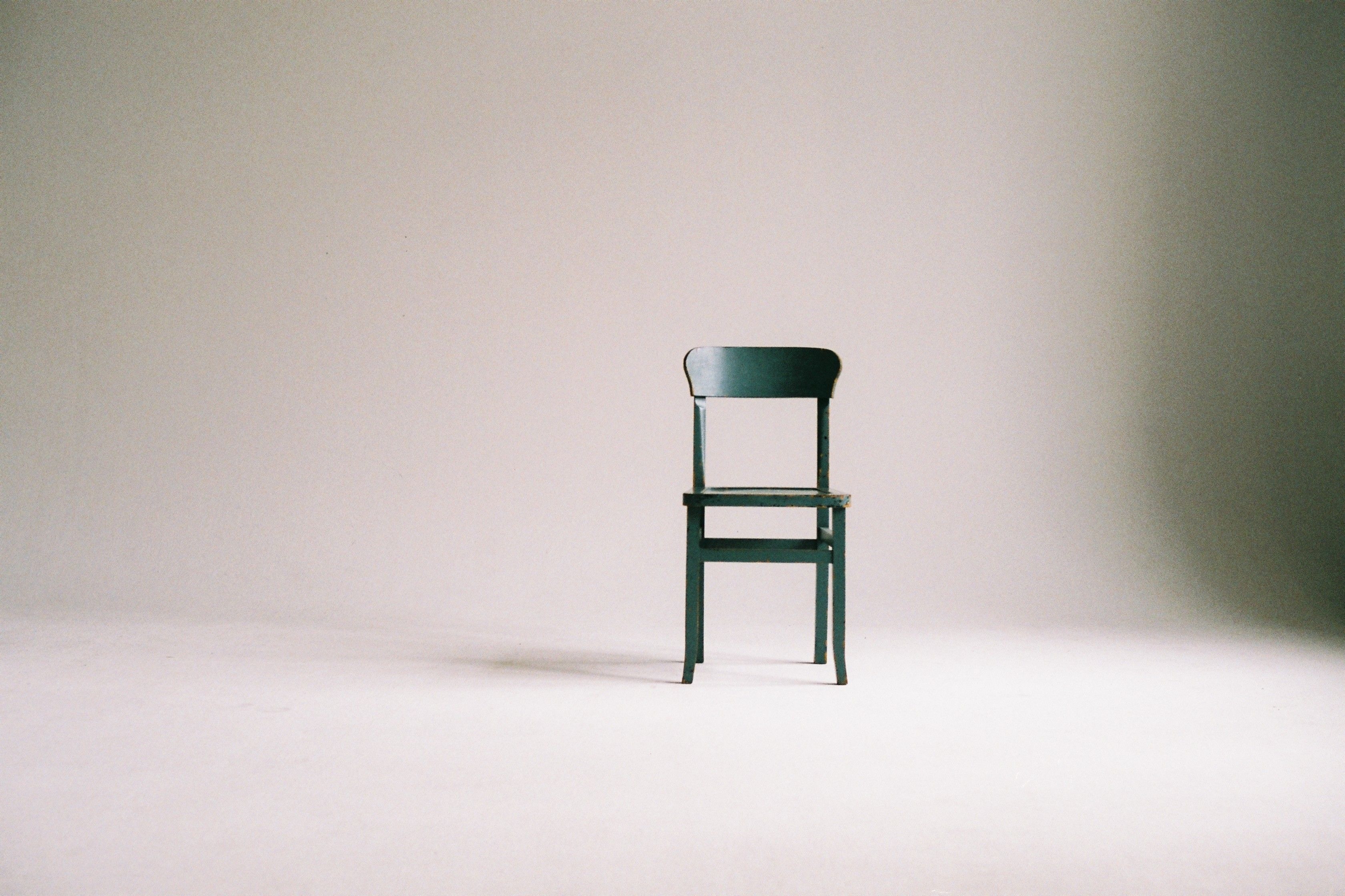 Embracing Minimalism: How Simplifying Your Life Can Lead to Greater Fulfillment