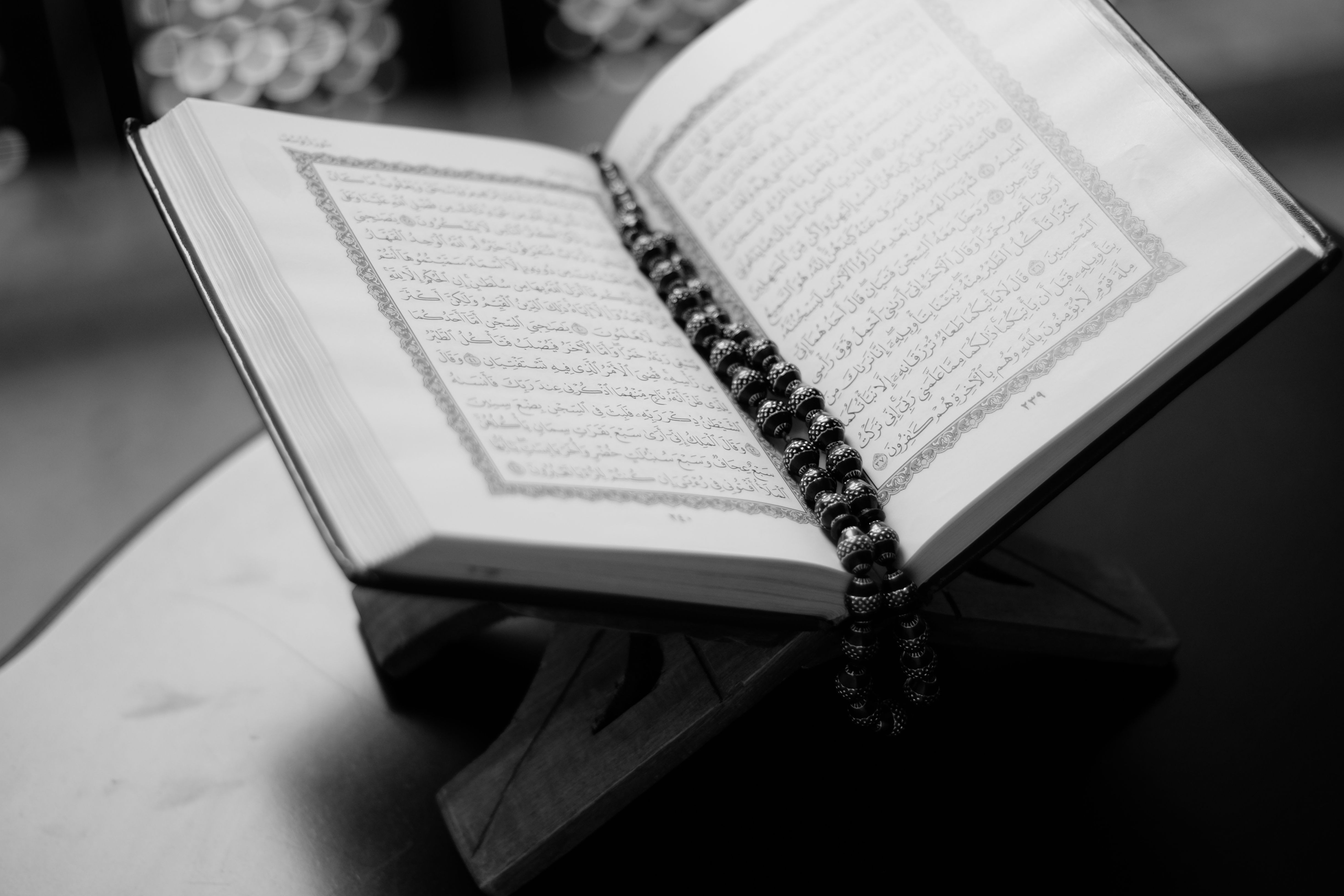 Understanding the Significance of Ramadan in Islam: A Guide to the Holiest Month for Muslims