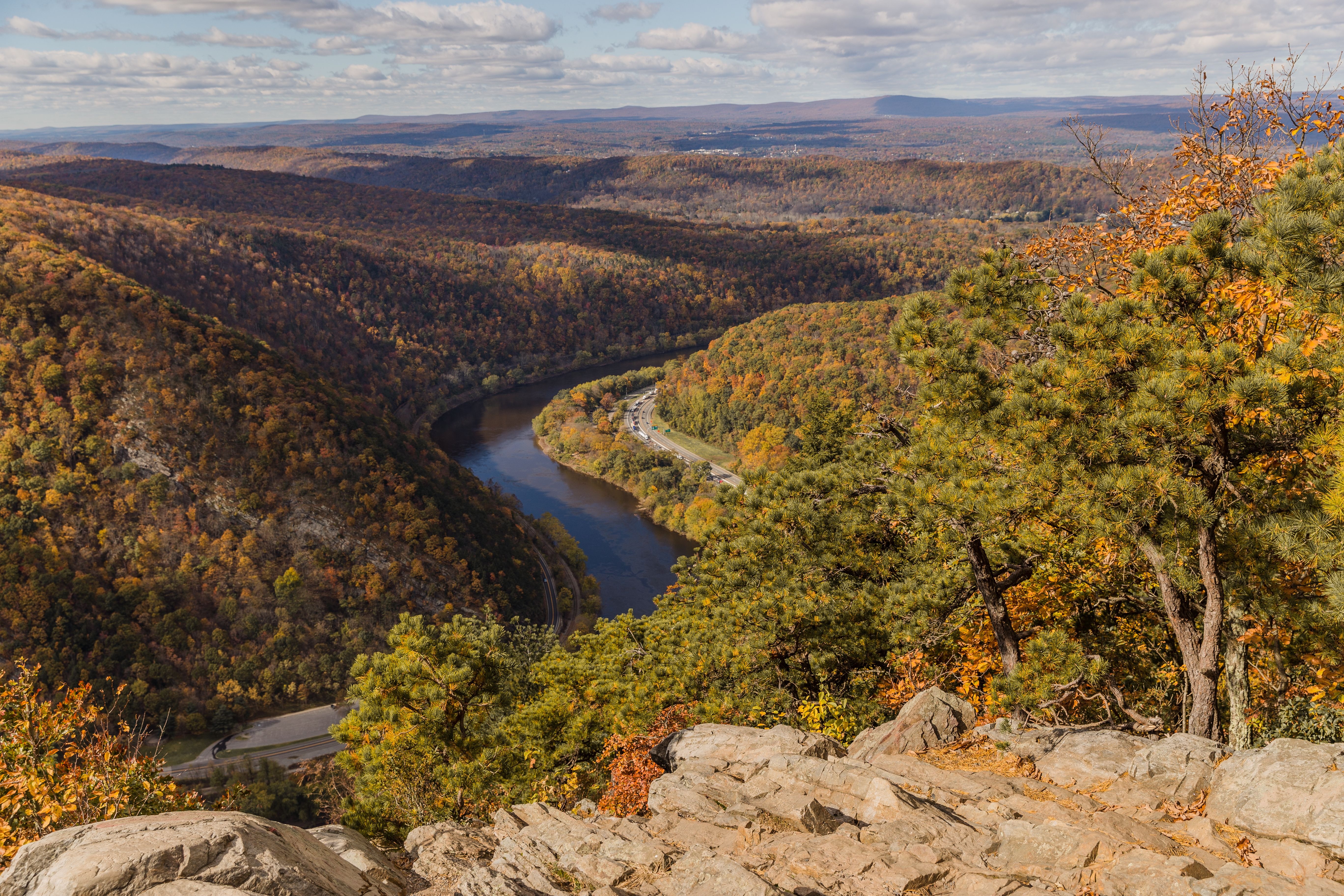 The Historic Crossing of the Delaware River: A Journey Through Time