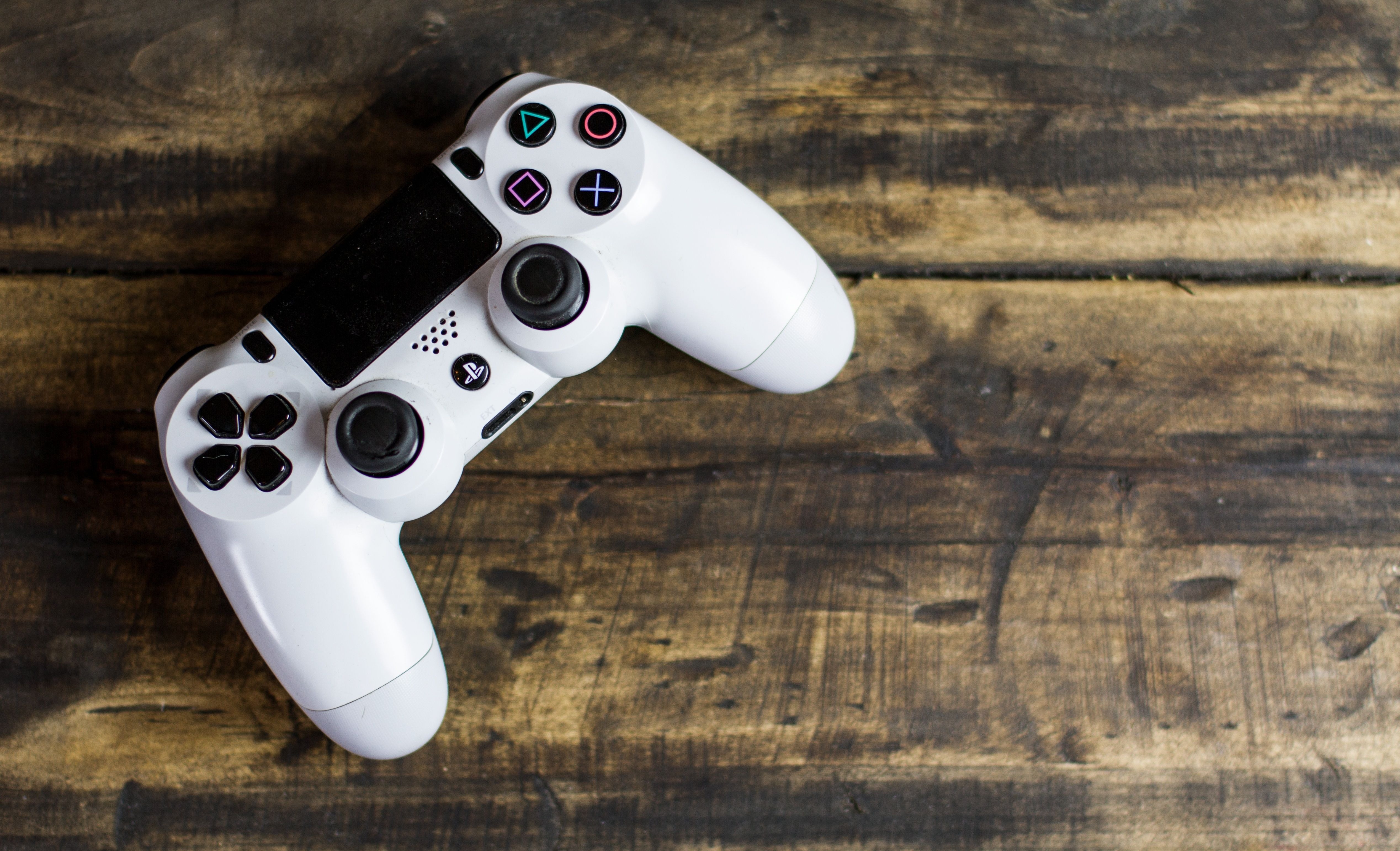 Navigating a Successful Career in the Gaming Industry: A Comprehensive Guide