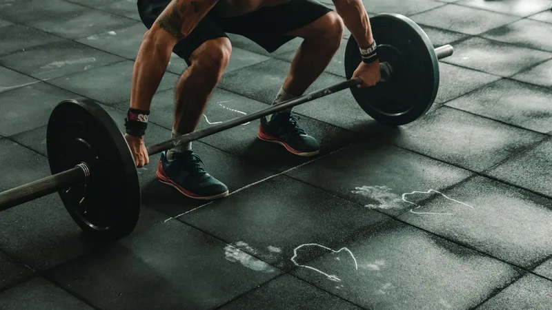 Strength Training vs. High-Intensity HIIT Workouts: Which is Right for You?