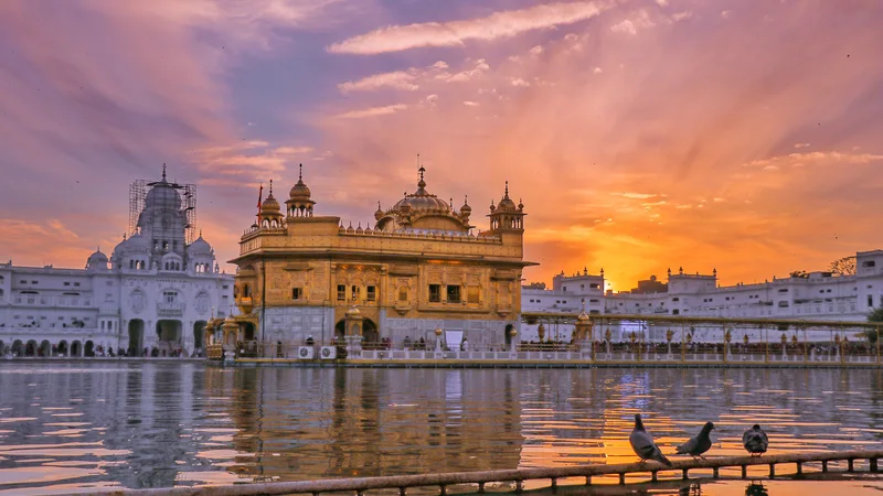 The Five Ks of Sikhism and Their Importance