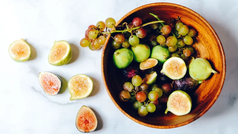 "How Nutrition Shapes Your Health: A Comprehensive Guide to Eating Well"