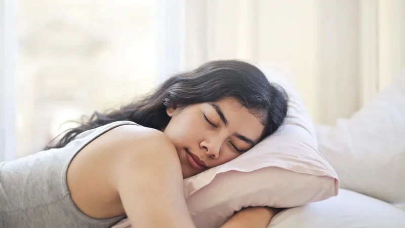 Bright Eyes: Effective Ways to Treat Dark Circles Naturally