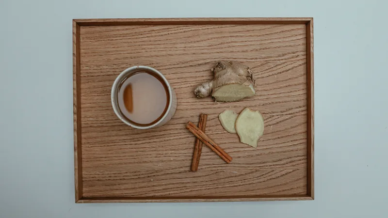 Natural Remedies for Common Ailments: Herbal Medicine and Alternative Therapies