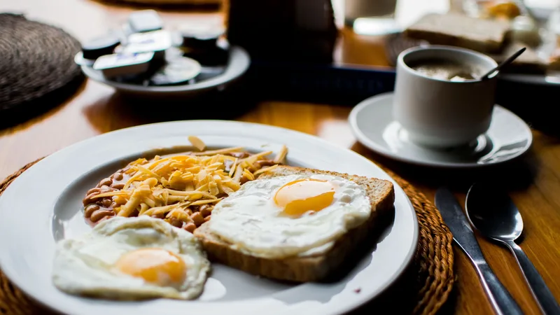 The Ultimate Guide: Why You Should Never Skip Breakfast and Its Health Benefits