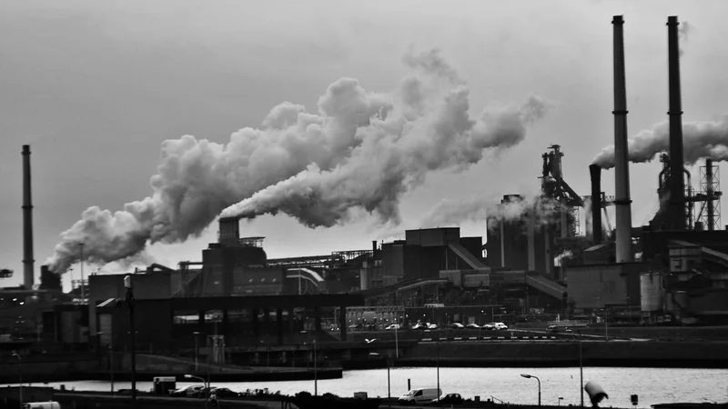 The Profound Impact of the Industrial Revolution: Transforming Society and Economy