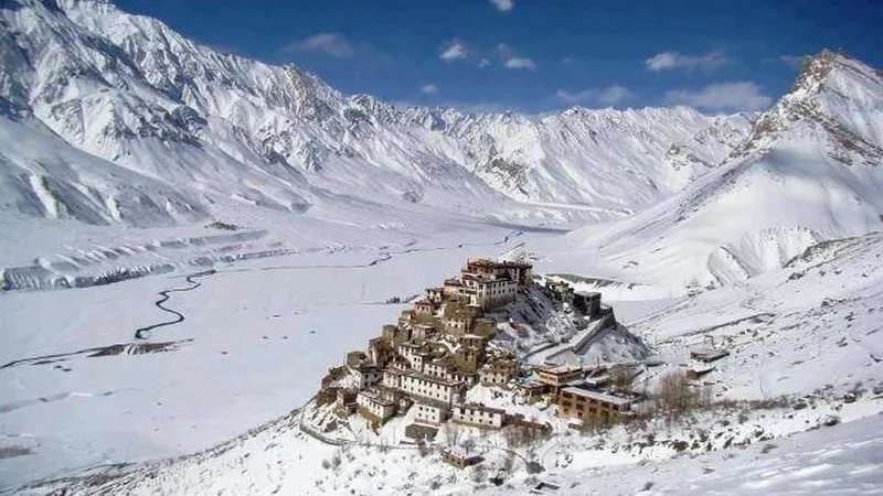 Unveiling India's Top 10 Summer Travel Destinations: Your Ultimate Guide