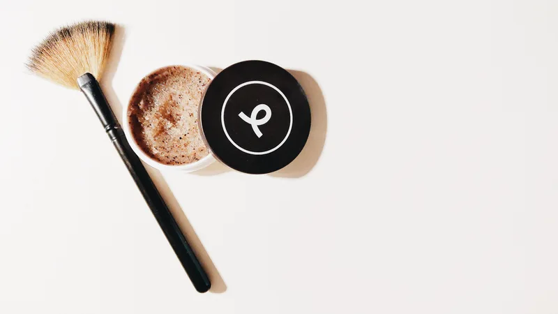 The Dos and Don'ts of Exfoliation: How to Revitalize Your Skin Safely